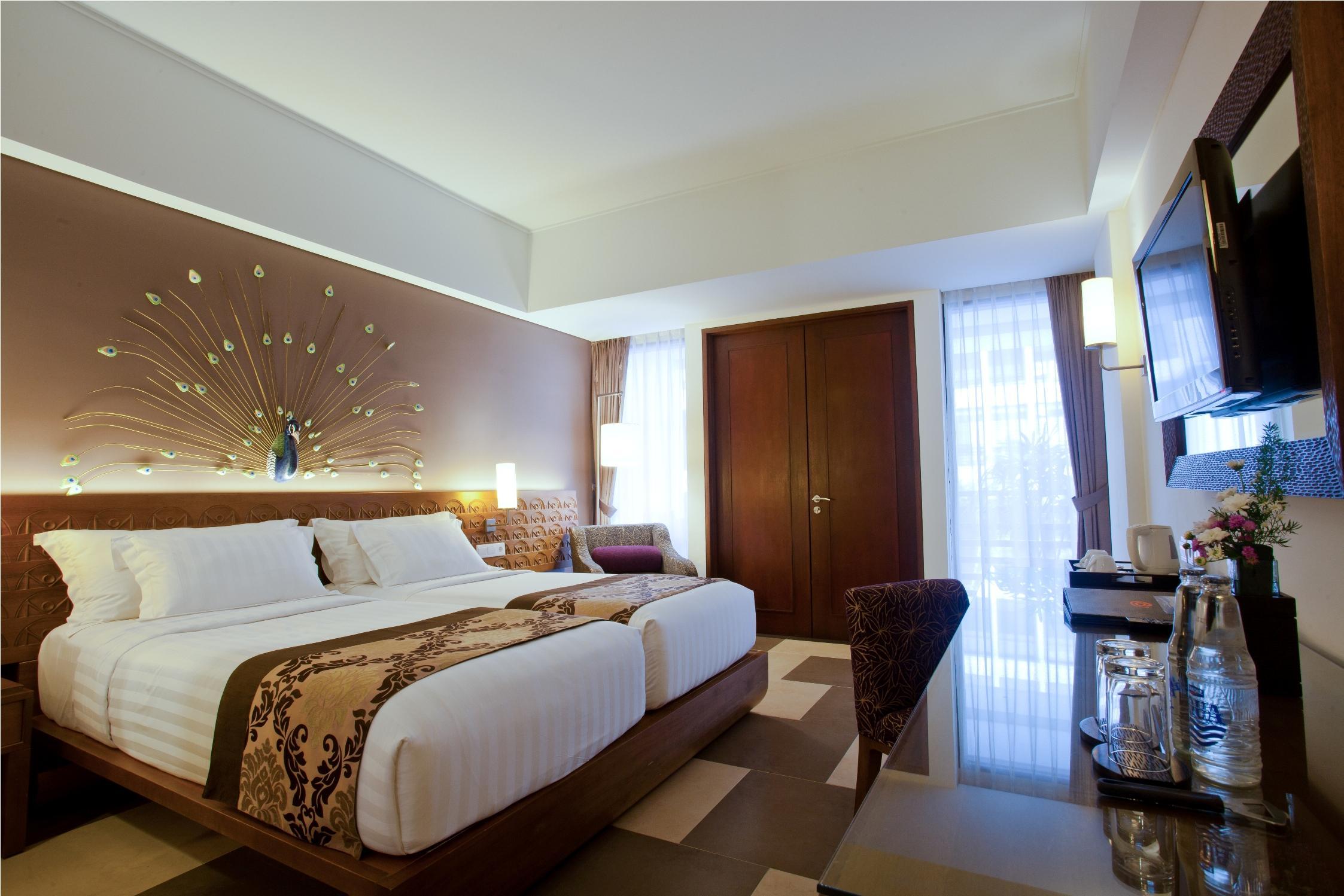 Sun Island & Kuta 4*