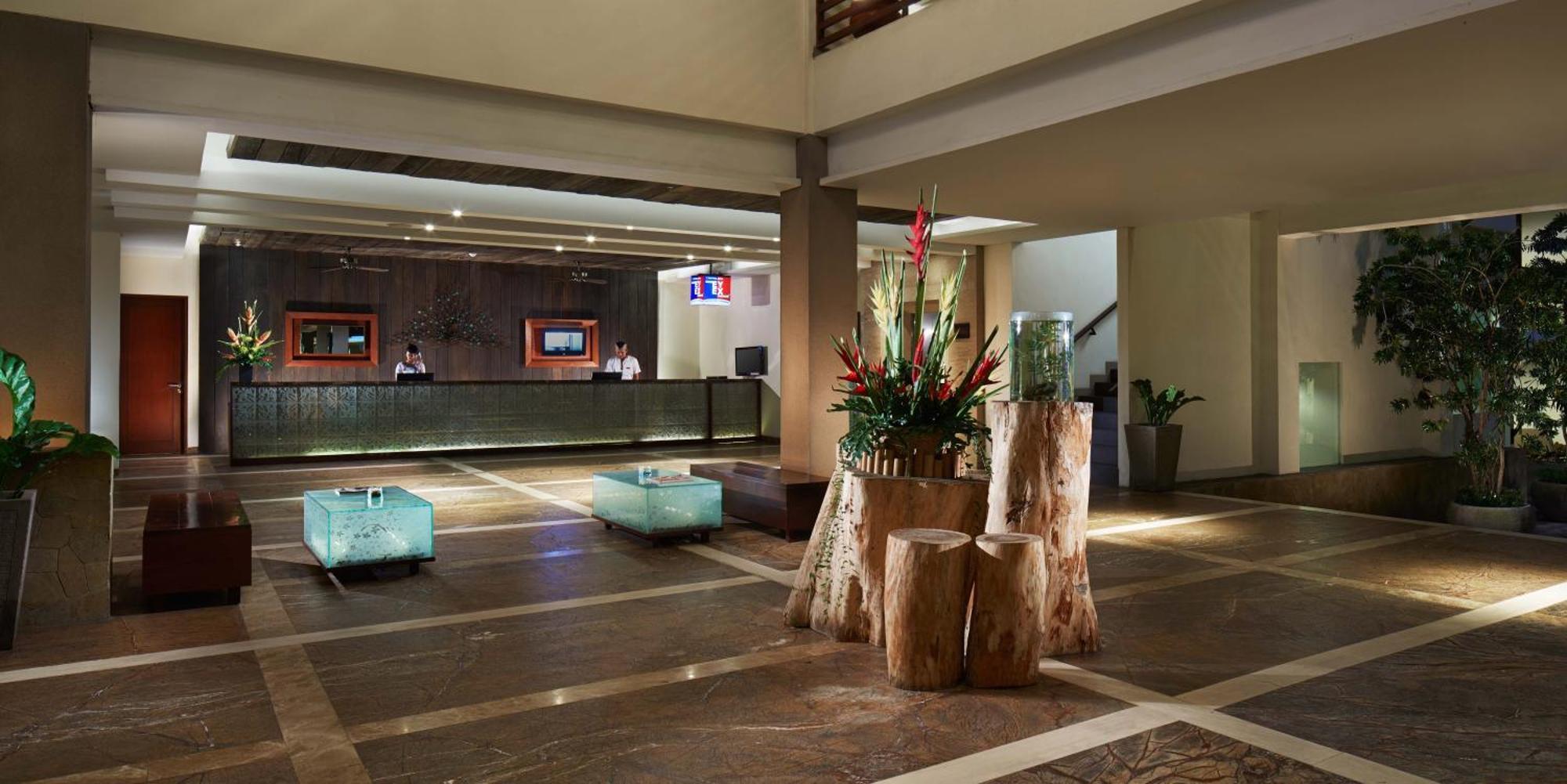 Hotel Sun Island & Kuta 4*
