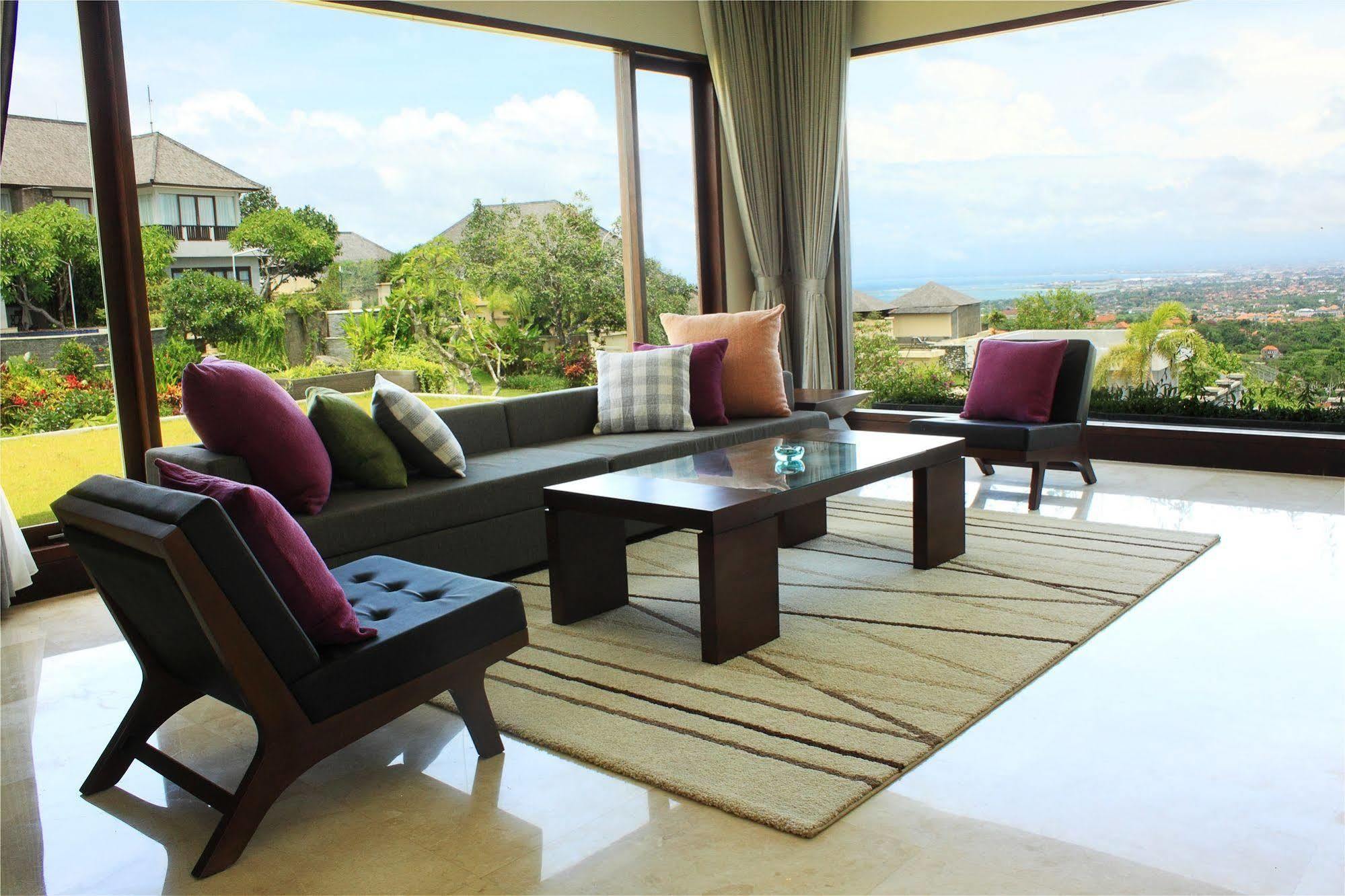 Hotel Sun Island & Kuta