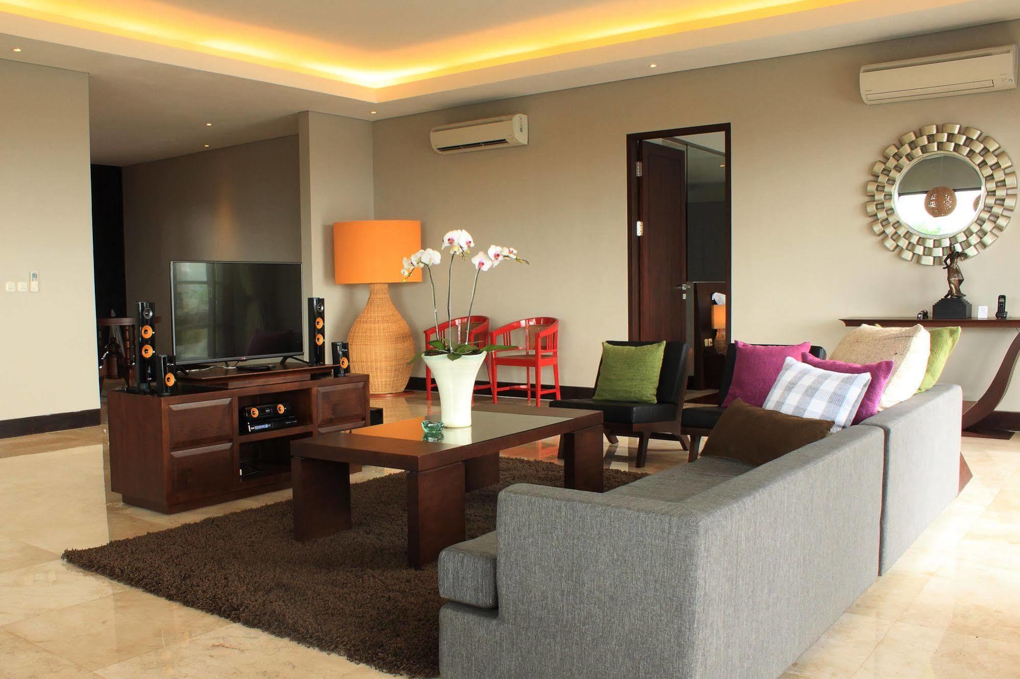 Sun Island & Kuta Hotel 4*