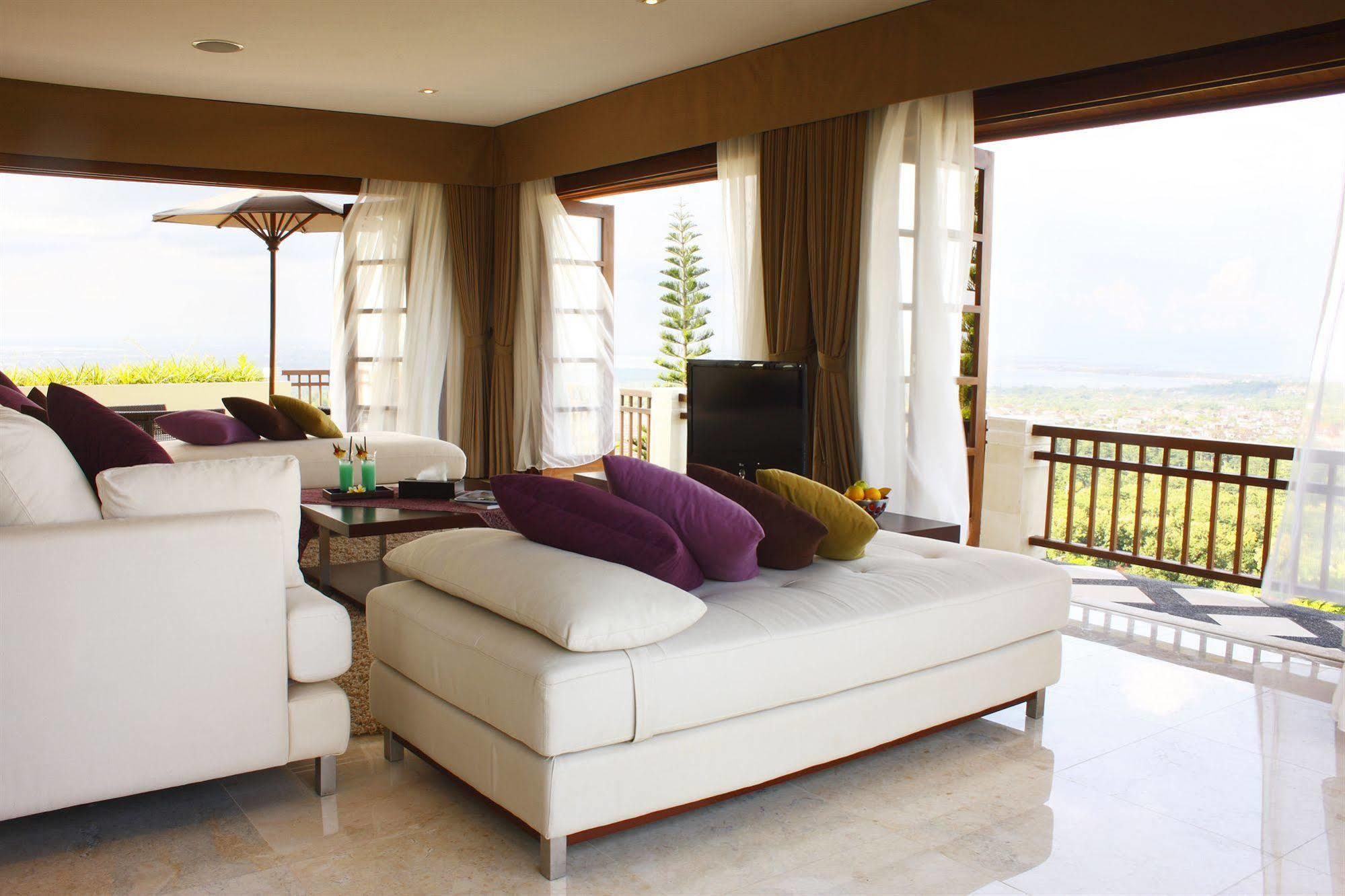 Hotel Sun Island & Kuta