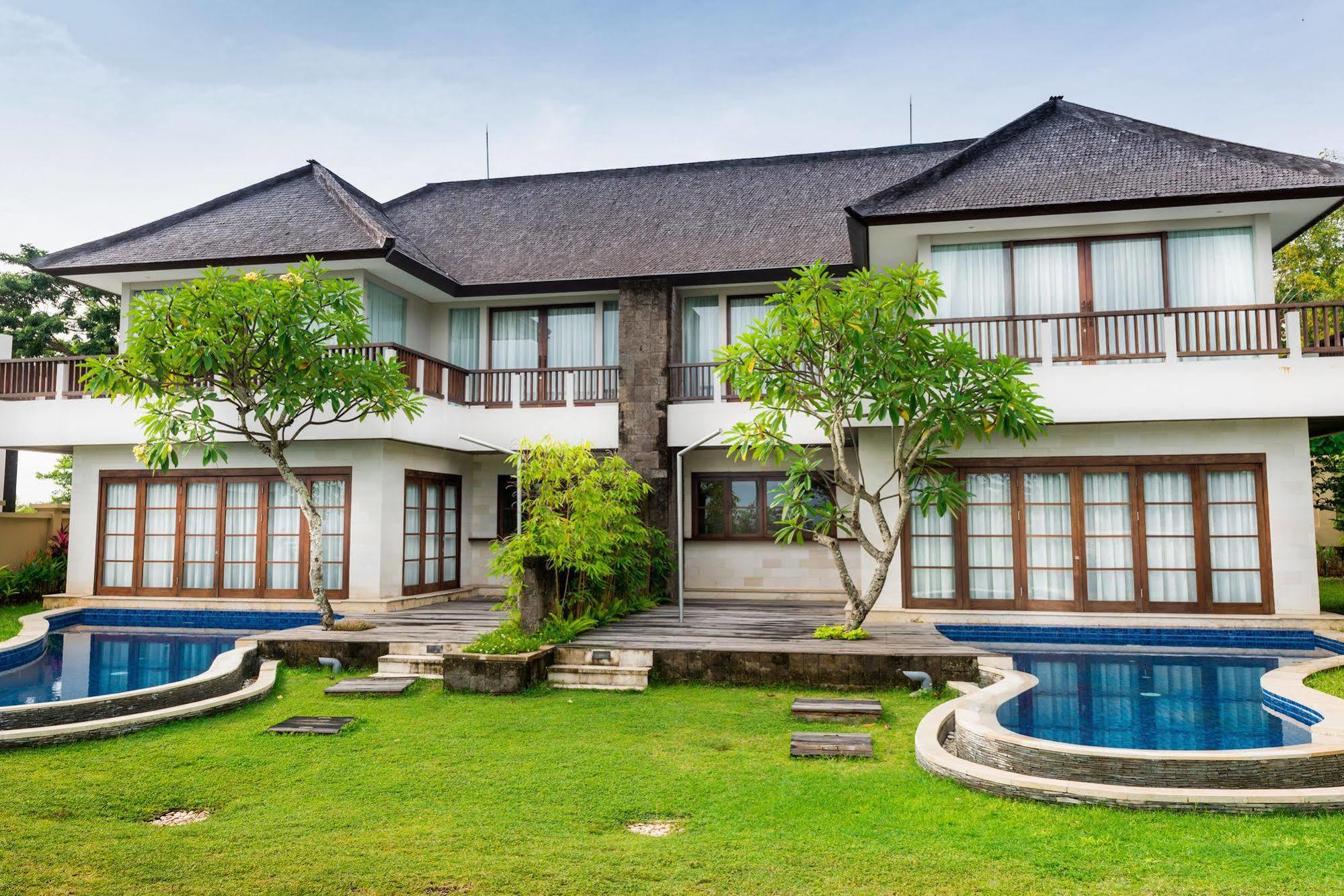Sun Island & Kuta Kuta (Bali)